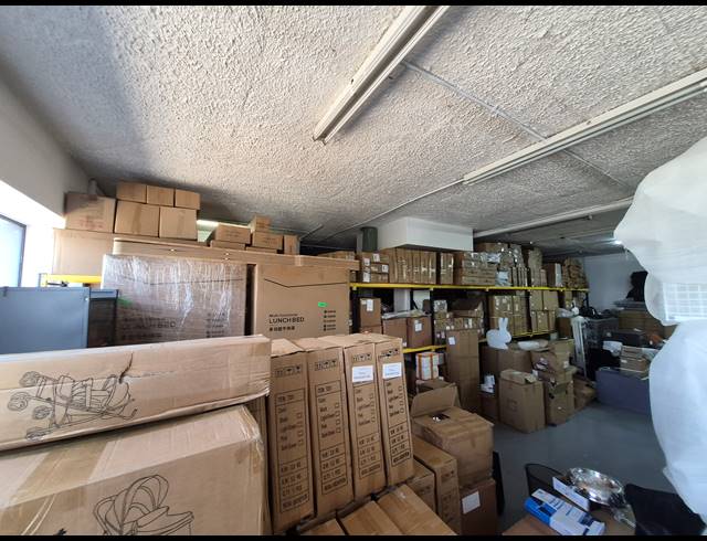 255M² OFFICE TO LET IN KRAMERVILLE